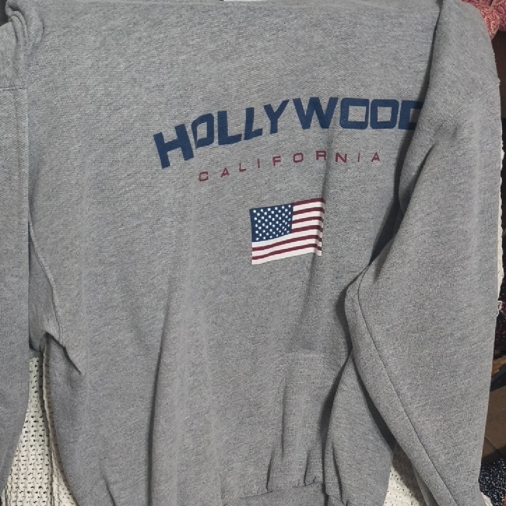 Gray Sweatshirt with Hollywood Print